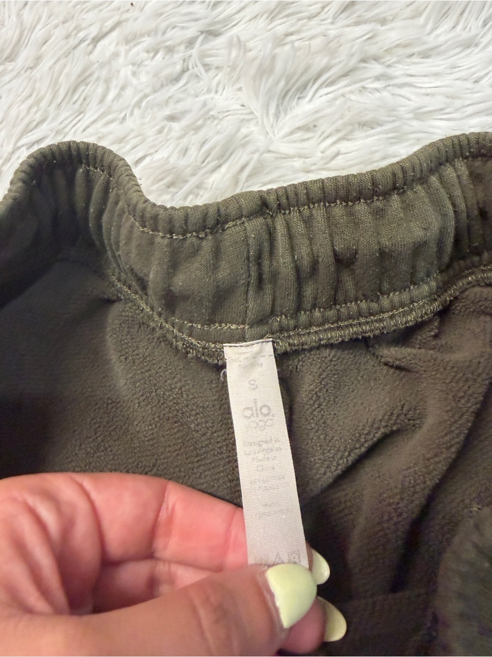 Alo Accolade Dark Green Joggers - Picture 4 of 5
